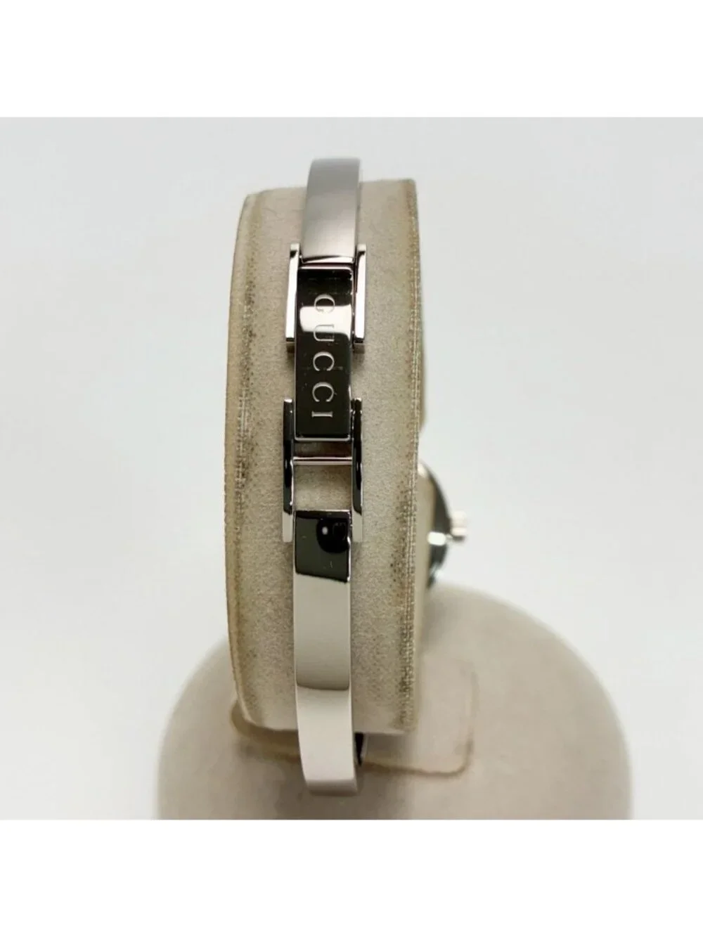 Gucci Circle 105 Silver Quartz Watch